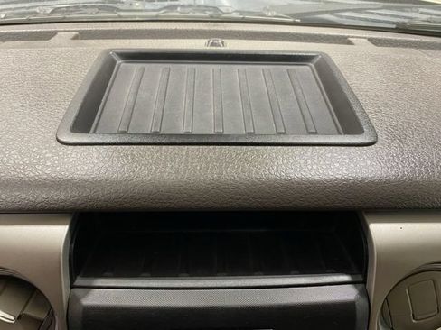 Used 2010 Ford F150 XLT AWD/4WD image 36