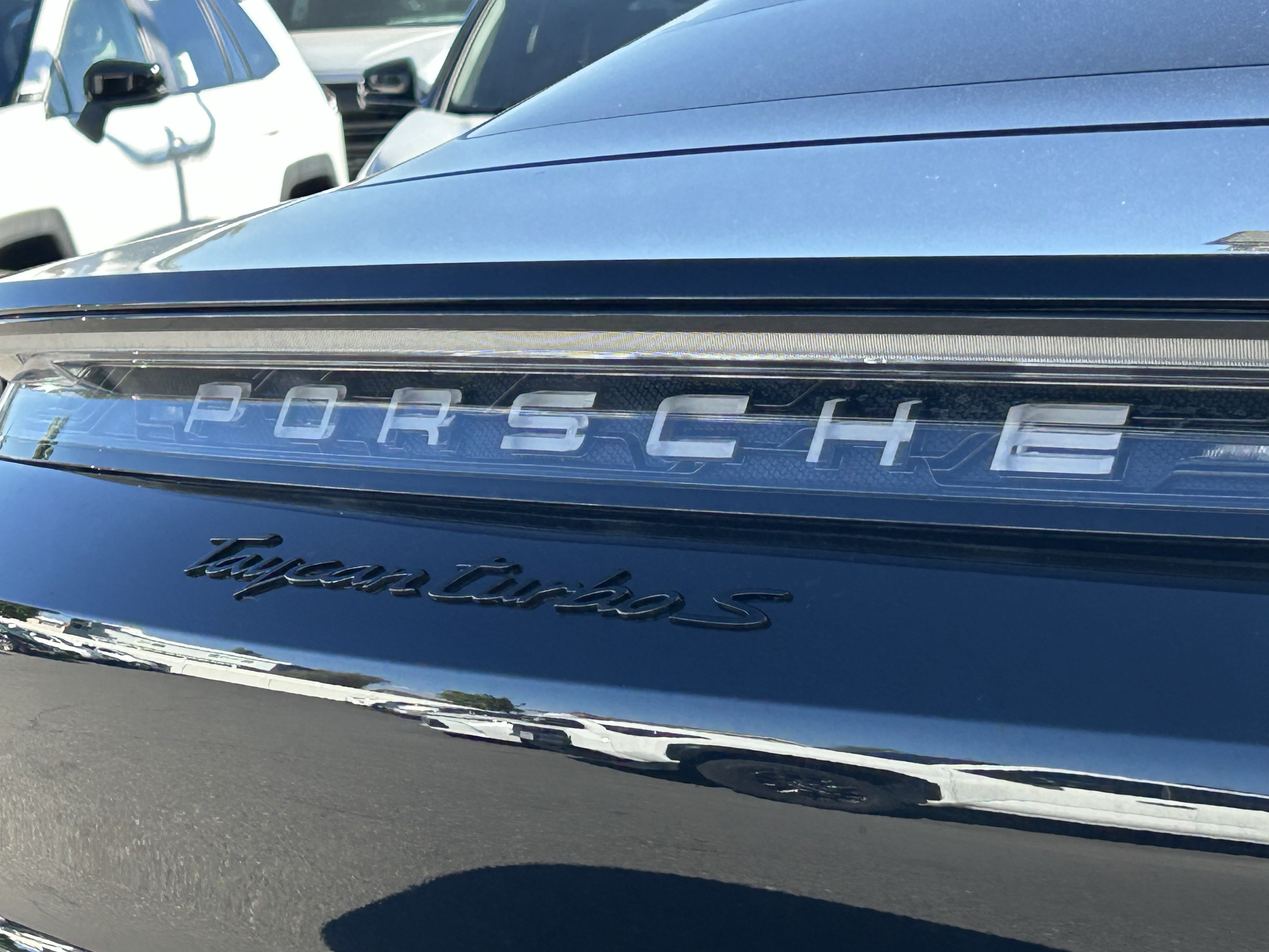 Used 2020 Porsche Taycan Turbo S AWD/4WD image 4