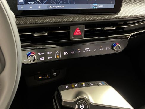 New 2025 Kia EV6 Wind image 19