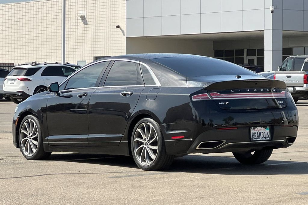 Used 2019 Lincoln MKZ Reserve w/ Reserve Plus Package FWD image 7