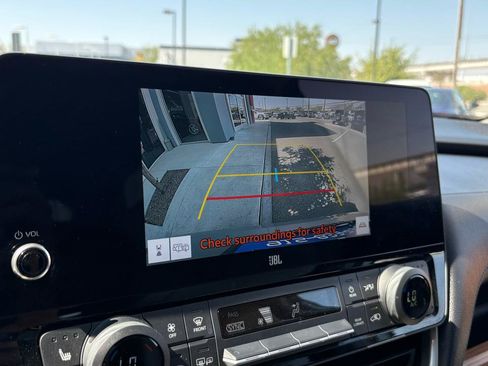 Used 2024 Toyota Grand Highlander FWD image 22