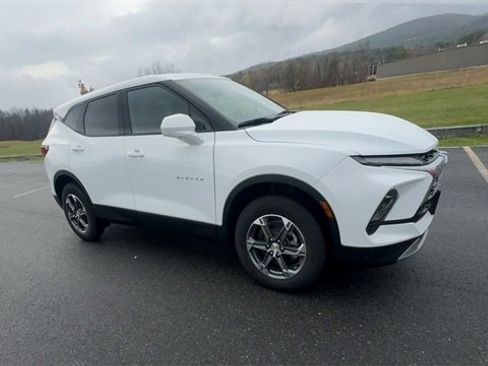 New 2025 Chevrolet Blazer LT w/ LPO, Floor Liner Package image 2