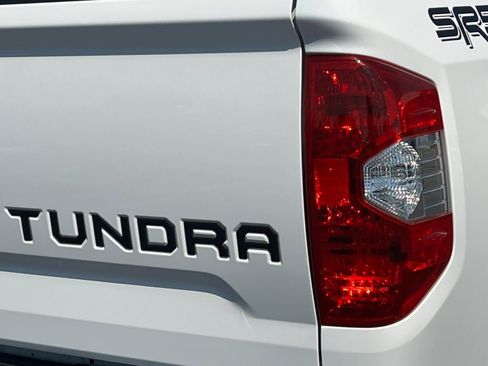 Certified 2021 Toyota Tundra SR5 AWD/4WD image 26