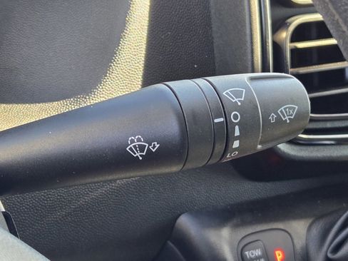 Used 2023 RAM ProMaster 2500 w/ Driver Convenience Group image 28