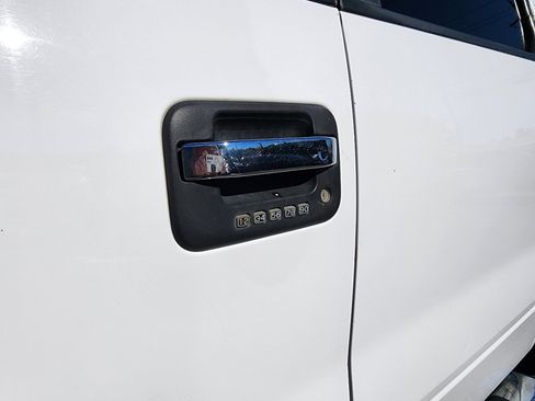 Used 2014 Ford F150 XLT w/ Equipment Group 302A Luxury image 32