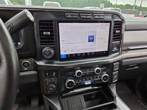 Used 2024 Ford F250 Lariat w/ Lariat Ultimate Package AWD/4WD image 21