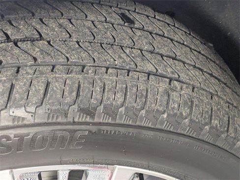 Certified 2022 Chevrolet Silverado 1500 High Country w/ High Country Premium Package image 9