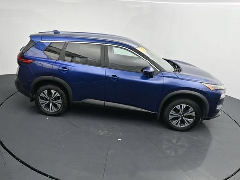 Used 2023 Nissan Rogue SV AWD/4WD image 32