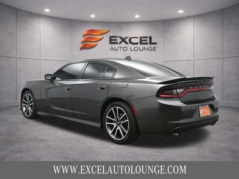 Used 2023 Dodge Charger R/T RWD image 5