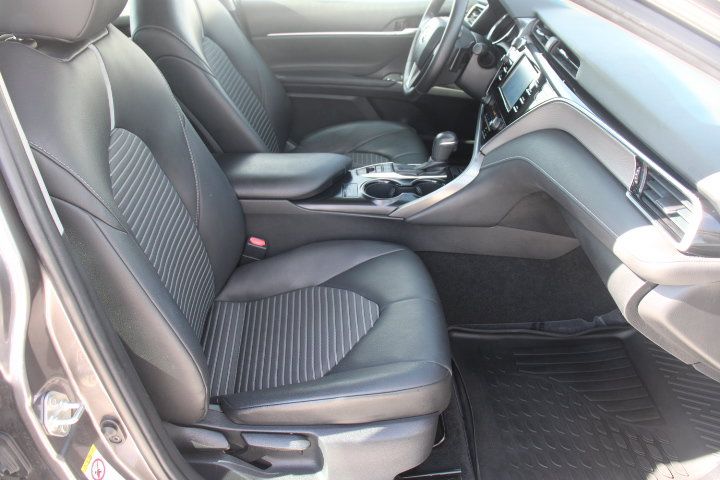 Used 2018 Toyota Camry SE w/ Protection Package (Q2) FWD image 19