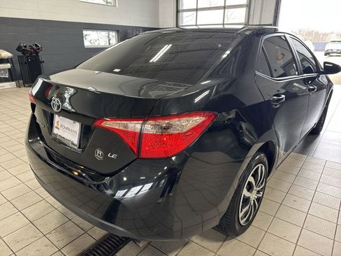 Used 2017 Toyota Corolla LE w/ Carpet Mat Package (TMS) image 38