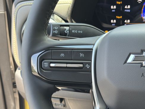 New 2026 Chevrolet Colorado ZR2 w/ Technology Package AWD/4WD image 25