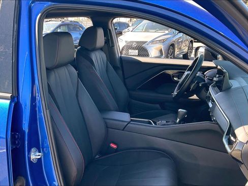 Used 2025 Acura ADX A-Spec image 10