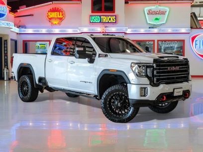 Used 2021 GMC Sierra 2500 AT4 w/ AT4 Preferred Package
