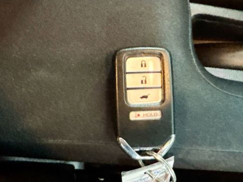 Used 2018 Honda Fit EX image 34