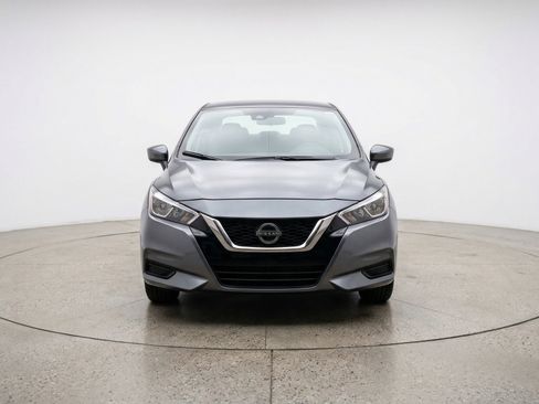 Used 2025 Nissan Versa SV FWD image 2