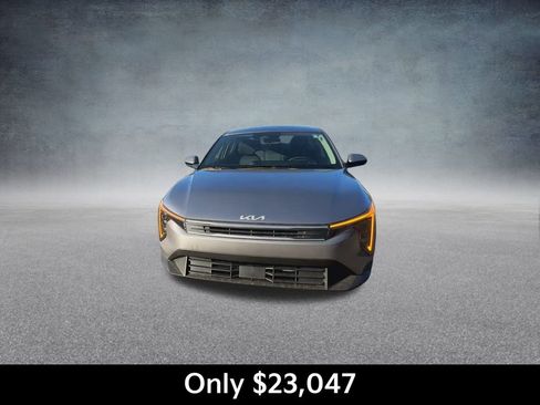 New 2025 Kia K4 LXS image 5