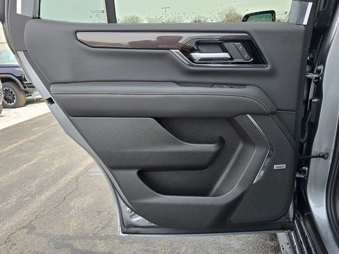 New 2026 GMC Yukon Elevation w/ Elevation Premium Package image 26