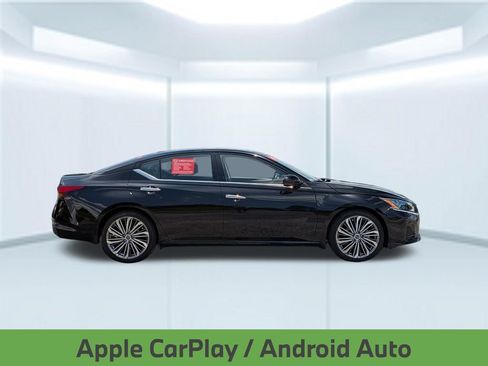 Certified 2024 Nissan Altima 2.5 SL FWD image 9