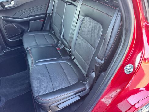 Certified 2023 Ford Escape ST-Line w/ Tech Pack #1 AWD/4WD image 19