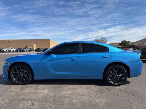 Used 2023 Dodge Charger SXT w/ Plus Group image 2