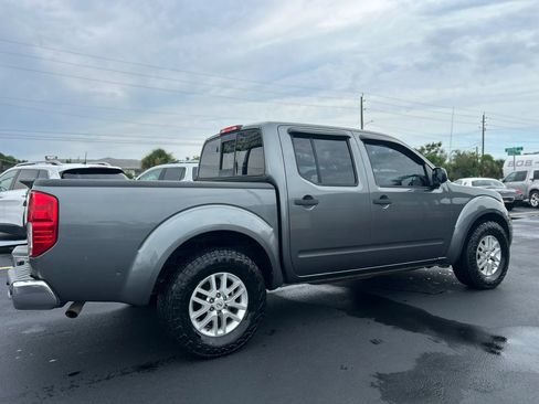 Used 2016 Nissan Frontier SV w/ SV Value Truck Package RWD image 11