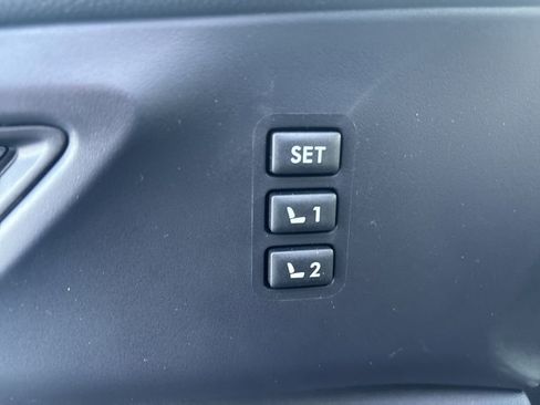 New 2026 Subaru Ascent Limited Bronze image 25