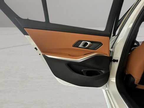 New 2026 BMW 330i Sedan w/ Premium Package image 18