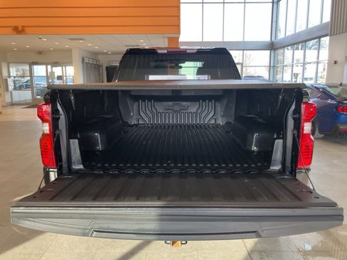 Used 2019 Chevrolet Silverado 1500 LT w/ All-Star Edition image 27