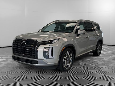 Used 2024 Hyundai Palisade Limited AWD/4WD image 4