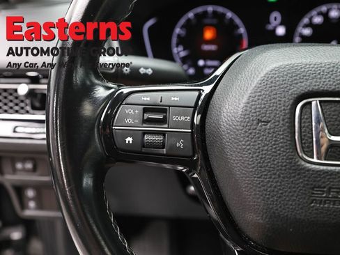 Used 2022 Honda Civic EX image 15