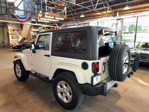Used 2015 Jeep Wrangler Sahara w/ Connectivity Group image 5