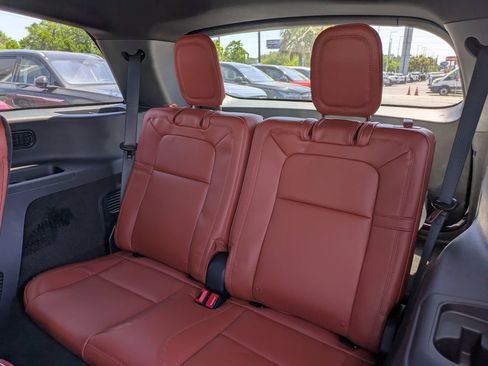 New 2026 Lincoln Aviator Reserve RWD image 12
