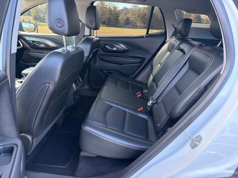 Used 2020 GMC Terrain SLT w/ Elevation Edition image 17