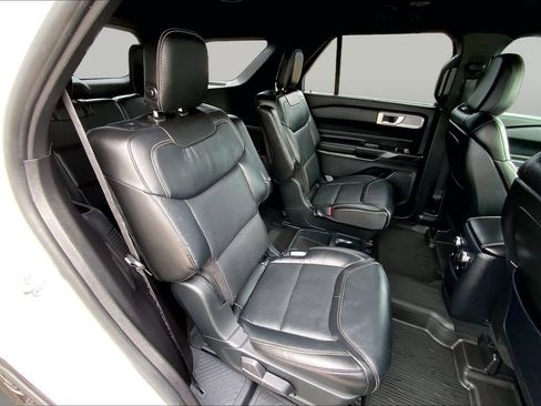 Used 2020 Ford Explorer ST AWD/4WD image 18