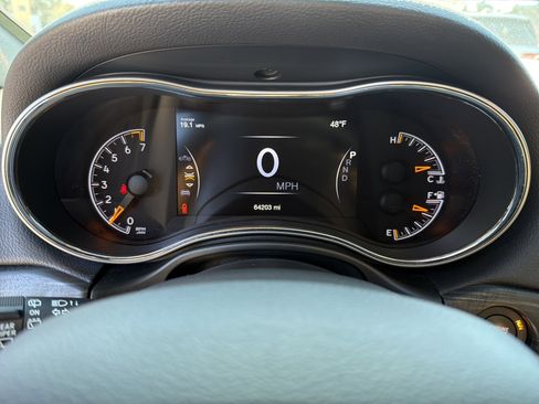 Used 2020 Jeep Grand Cherokee Altitude image 33