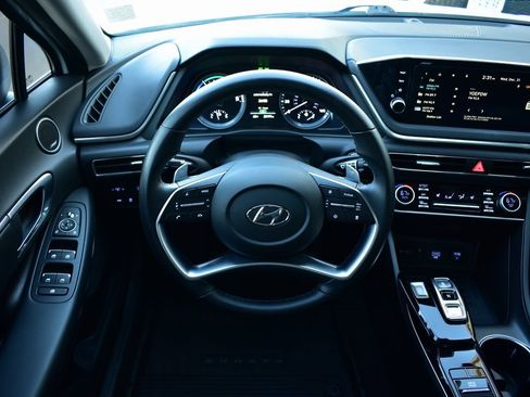 Used 2023 Hyundai Sonata SEL w/ Cargo Package image 32