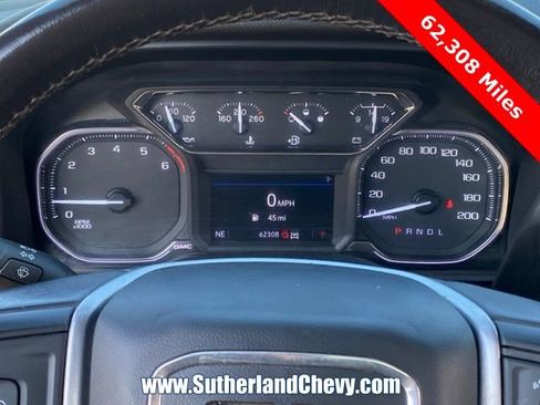 Used 2022 GMC Sierra 2500 SLE w/ X31 Off-Road Package image 31