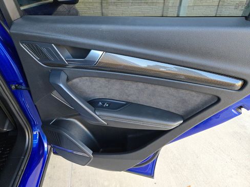 Used 2022 Audi SQ5 Premium Plus w/ Premium Plus Package image 27