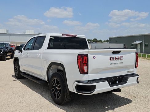 New 2026 GMC Sierra 1500 Elevation RWD image 3