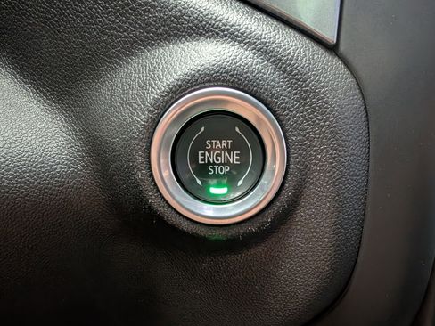 Used 2022 Chevrolet Silverado 1500 RST w/ LPO, Dark Essentials Package RWD image 33