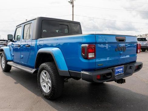 Used 2022 Jeep Gladiator Sport AWD/4WD image 8