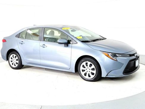 Used 2023 Toyota Corolla LE FWD image 7