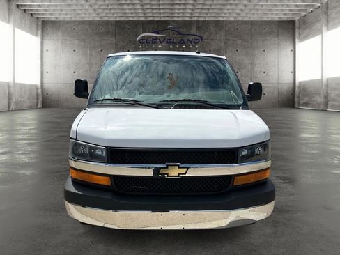 Used 2022 Chevrolet Express 2500 w/ Driver Convenience Package image 7
