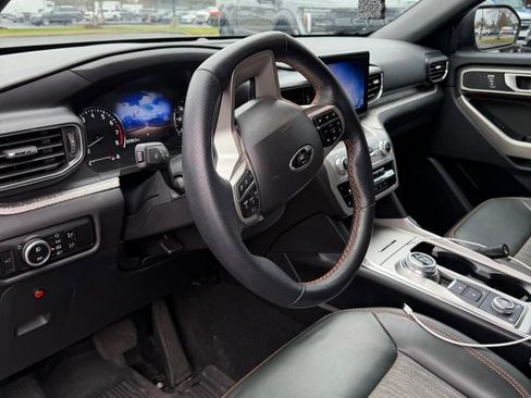 Used 2023 Ford Explorer Timberline image 6