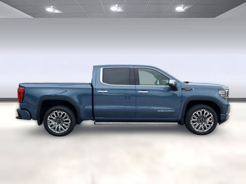 Certified 2025 GMC Sierra 1500 Denali Ultimate image 7