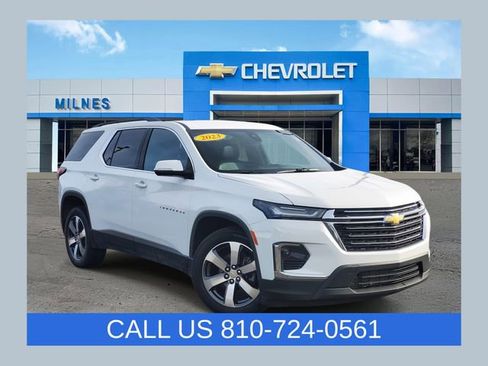 Certified 2023 Chevrolet Traverse LT w/ LT Premium Package image 1
