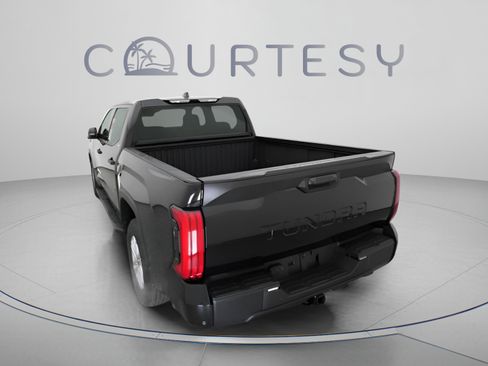Used 2025 Toyota Tundra SR5 w/ SR5 Convenience Package RWD image 9
