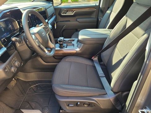 New 2026 Chevrolet Silverado 1500 RST w/ LPO, Dark Essentials Package image 8