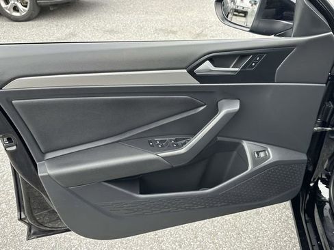 Used 2019 Volkswagen Jetta S w/ Driver Assistance Package image 16